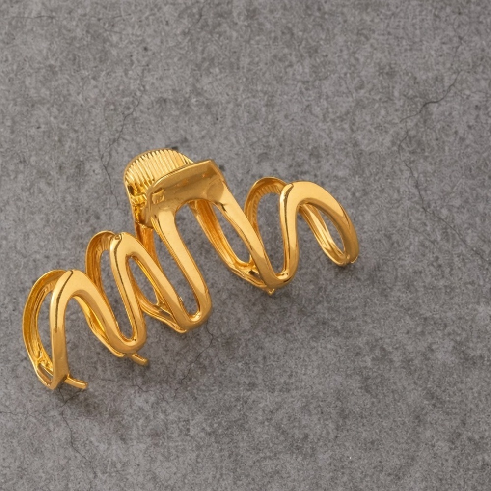Gold Wavy Hair Claw Clip - Picture 3 of 4